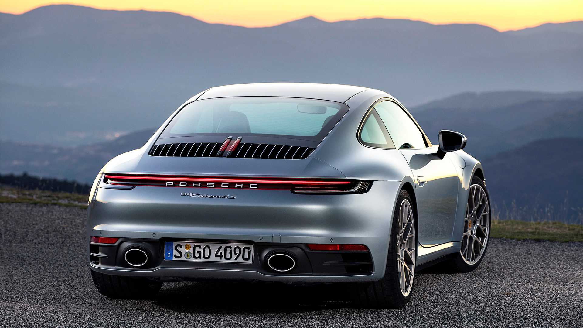 2027 model porsche 718 cayman ilk kez goruntulendi 1 YQuBIIyf