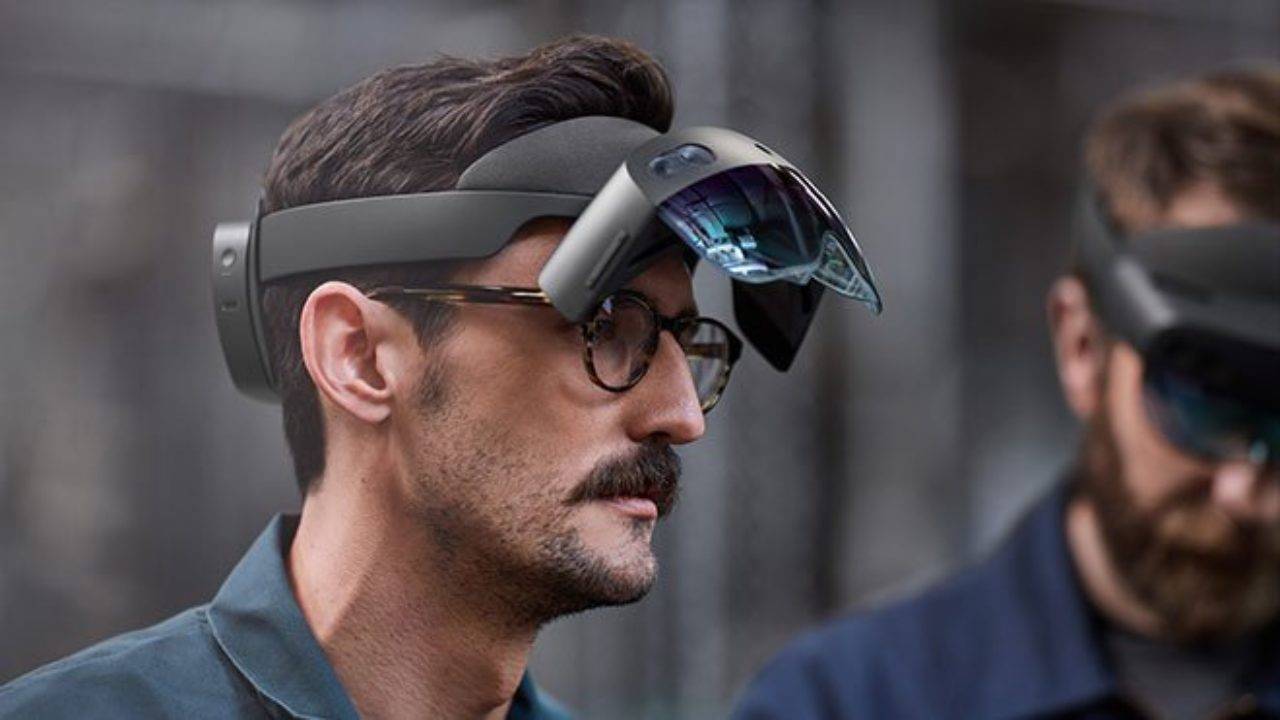 hololens devri kapandi microsoft cekiliyor K6G3qJmi