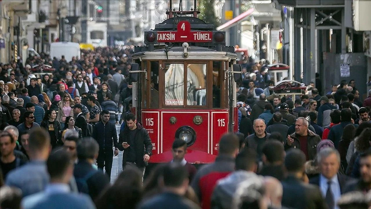 turkiyenin 2025 yili nufusu aciklandi JSUAB5GD