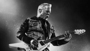 apple metallica konserini vision prodan yayinliyor XcIxDcAM