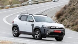 dacia duster 4x4 hibrit versiyonuyla ilk kez yollara cikti zbk69wtr