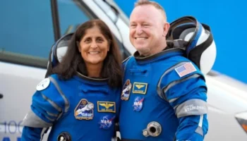 uzayda mahsur kalan astronotlar dunyaya dondu T3aS1nH8