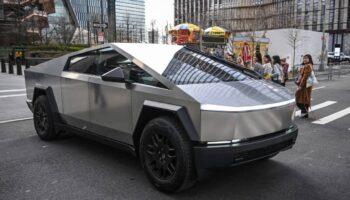 cybertrucklar teslanin elinde kaldi simdi ne olacak C6VnK94U