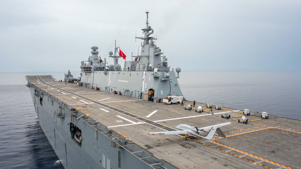 Bayraktar TB3 SİHA’lar TCG Anadolu’ya konuşlandı 3 bayraktar tb3 sihalar tcg anadoluya konuslandi 2 NZTNJAcs