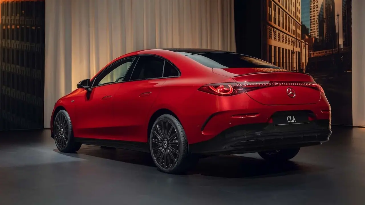 Mercedes, elektrikli CLA’daki şarj krizini çözecek! 1 mercedes elektrikli cladaki sarj krizini cozecek 0 ZbHmvGvW