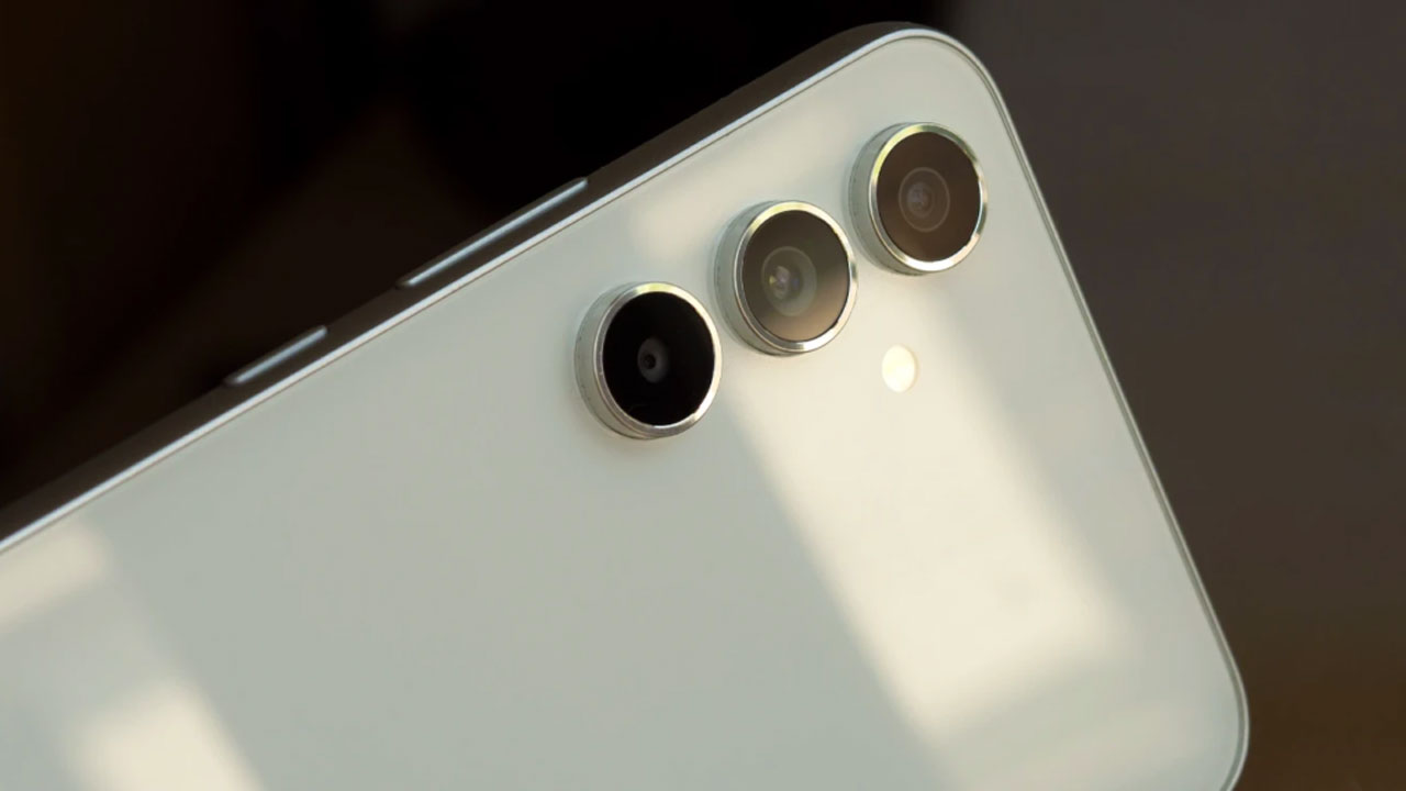 Samsung, sevilen orta segment telefonu için kritik güncellemeyi yayınladı! 1 samsung sevilen orta segment telefonu icin kritik guncellemeyi yayinladi 0 qNtipn7d