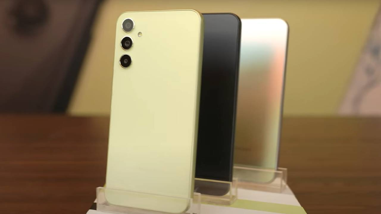 Samsung’dan bir modele daha One UI 7 müjdesi! 1 samsungdan bir modele daha one ui 7 mujdesi 0