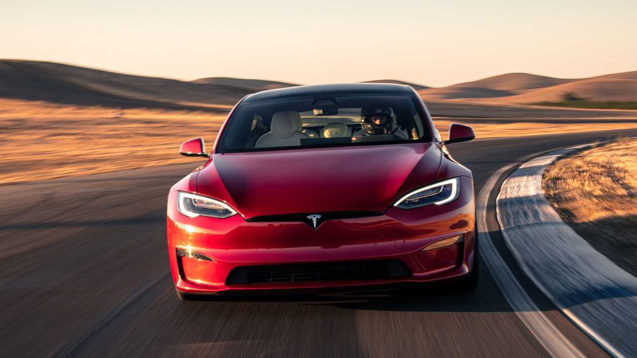 Tesla, servis şikayetlerini yapay zeka ile çözecek! 1 tesla servis sikayetlerini yapay zeka ile cozecek 0
