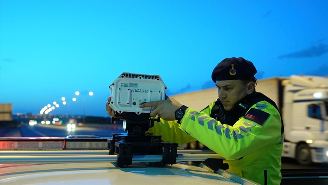 Yapay zekalı radar kameraları faaliyete geçti! 1 yapay zekali radar kameralari faaliyete gecti 0 MK4I7pvT