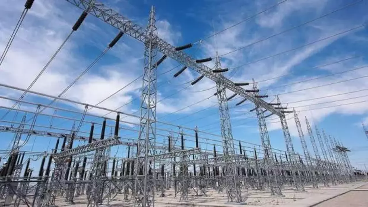 Elektriğe çok yüklendik, kablo yetmiyor! 1 elektrige cok yuklendik kablo yetmiyor 0 Fvs5e1aM