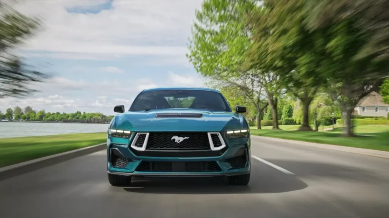 ford mustang fx paketi tanitildi iste tasarimi 3 TuPbIH4s