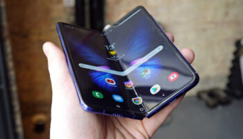 samsung katlanabilir telefon serisine yeni bir model ekliyor rhuIbwE5