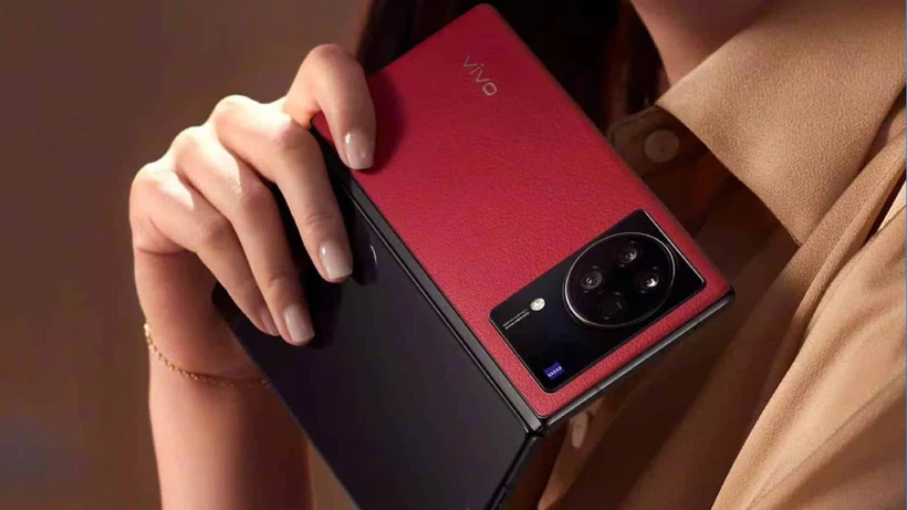 vivo X Fold5: su altında 1000 kez katlanabilen ilk telefon! 1 vivo x fold5 su altinda 1000 kez katlanabilen ilk telefon 0 5QfmP1rT