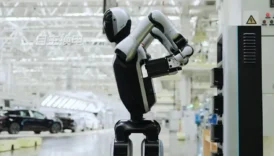 kendi bataryasini degistirebilen robot gelistirildi QLgyXHMp