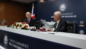 turkiye ile ingiltere arasinda eurofighter typhoon anlasmasi yapildi fO5RQVum
