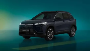yeni toyota corolla cross hybrid turkiyede nwlzKYln