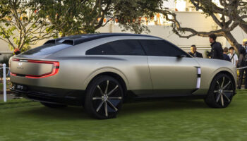 bentley elektrikli exp 15 konseptini sergiledi 59id3Sga