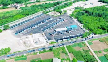 dunyanin en buyuk kamyon sarj istasyonu acildi 5YsaFUuY