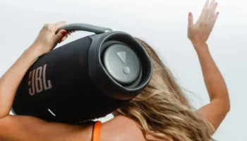 jbl dis mekan bluetooth hoparlorunu duyurdu sy3CdGjz