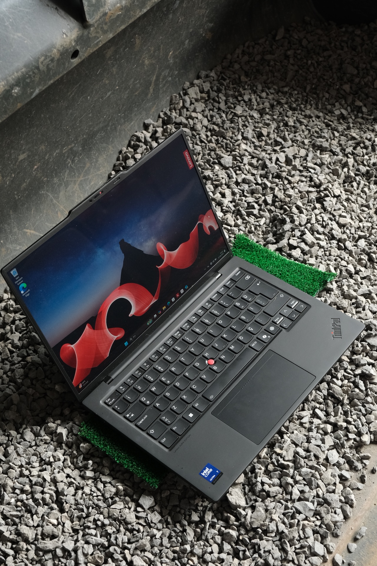 Lenovo Think yeniliklerine hız kesmeden devam ediyor 11 lenovo think yeniliklerine hiz kesmeden devam ediyor 10 aabnitCC