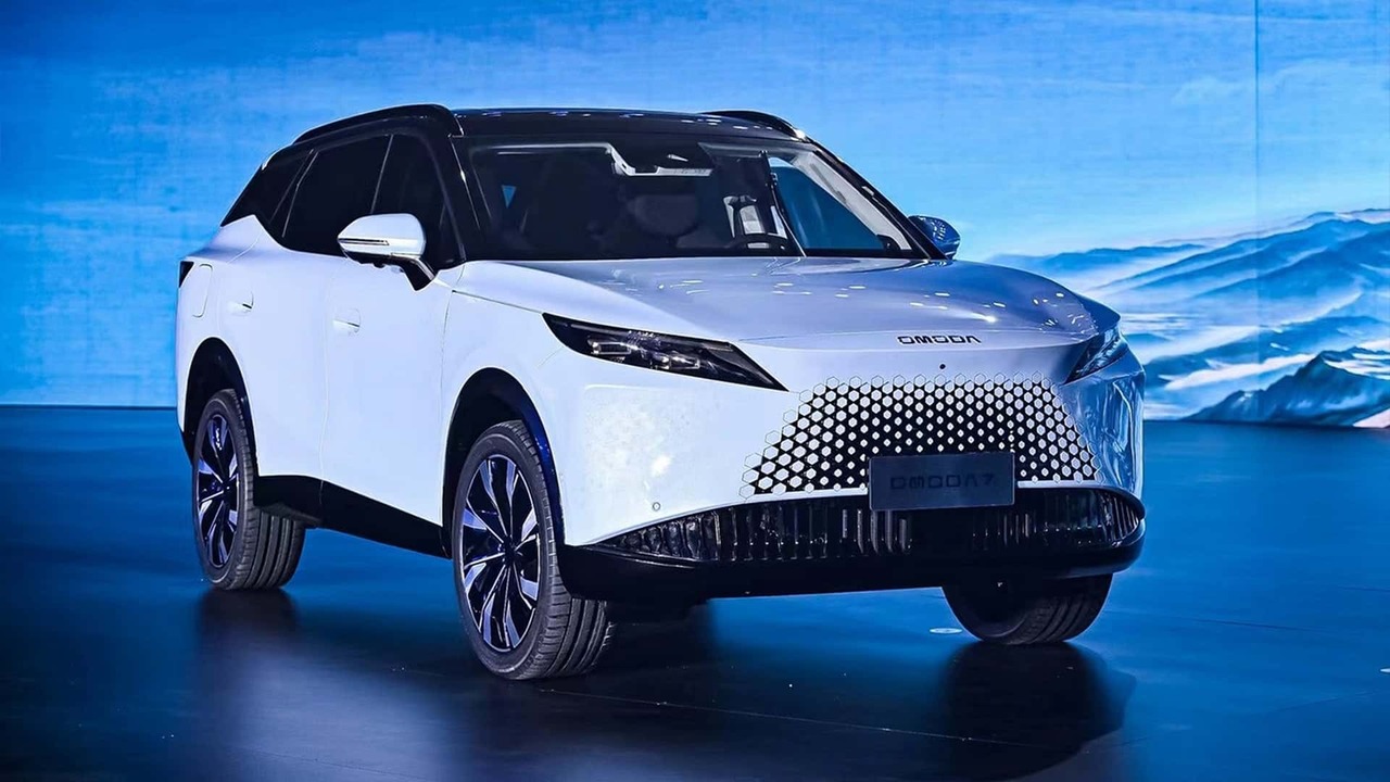 Omoda 7 SUV Türkiye’ye geliyor! Büyük sürpriz 1 omoda 7 suv turkiyeye geliyor buyuk surpriz 0 5w6spU2z
