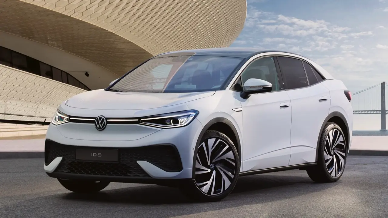 volkswagen touareg satistan kalkiyor 0
