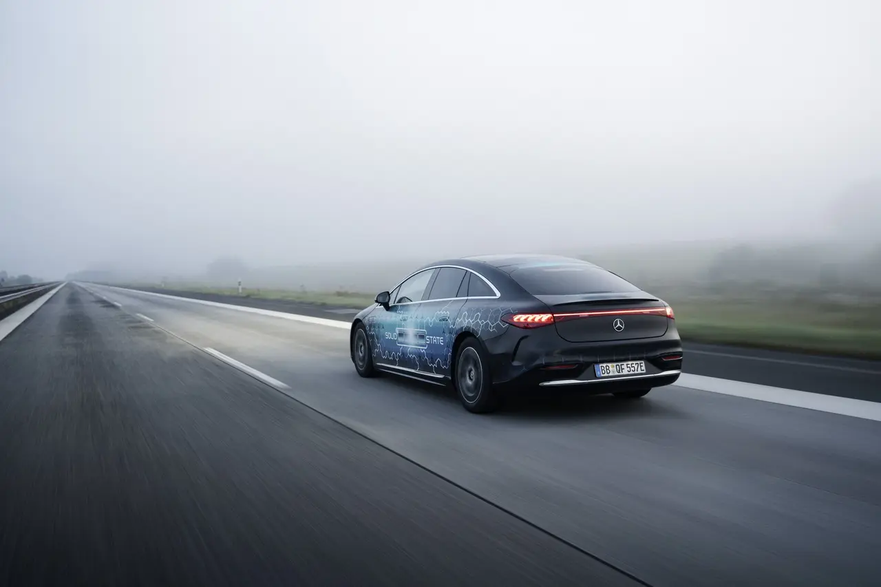 Mercedes-Benz EQS menzil rekoru kırdı 1 mercedes benz eqs menzil rekoru kirdi 0 HMuMMhRd