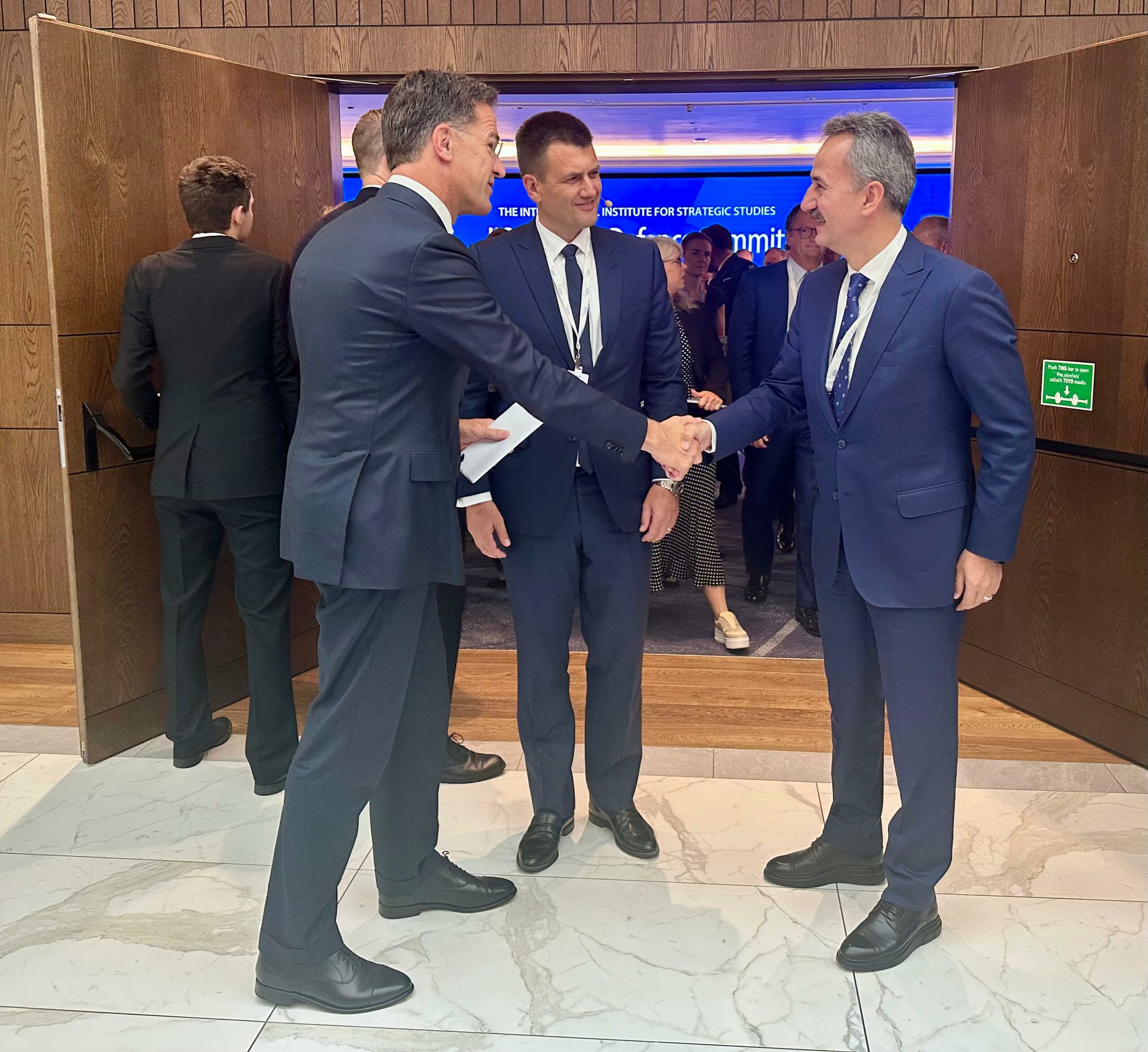 NATO Genel Sekreteri Rutte’den Türk Savunma Sanayisine Övgü 3 nato genel sekreteri rutteden turk savunma sanayisine ovgu 2 FkY4lOyL