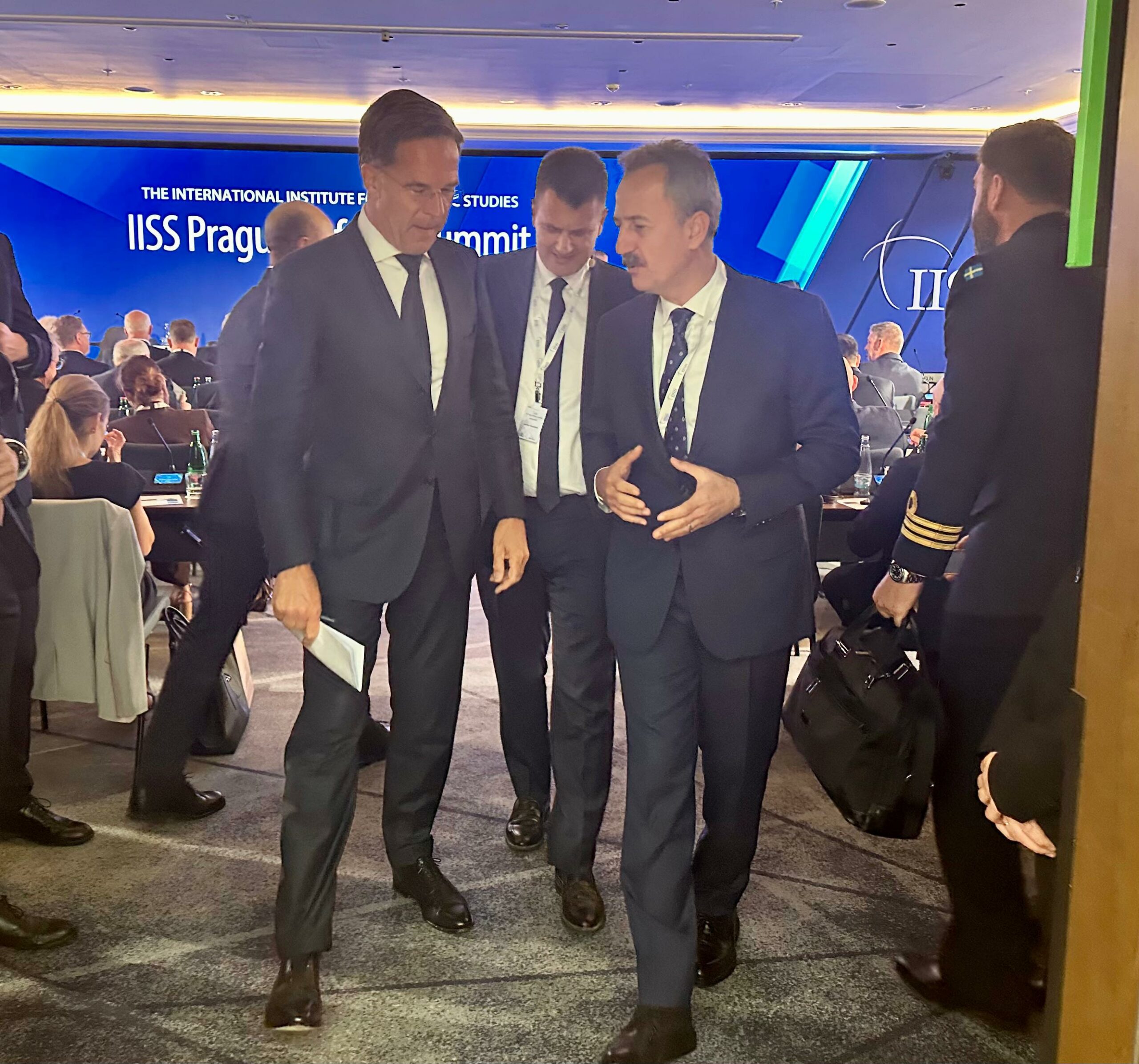 NATO Genel Sekreteri Rutte’den Türk Savunma Sanayisine Övgü 4 nato genel sekreteri rutteden turk savunma sanayisine ovgu 3 BiFKUjHB
