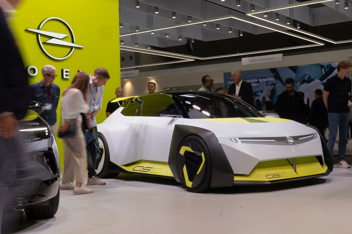 opel gse efsanesini bir ust seviyeye tasiyor 1