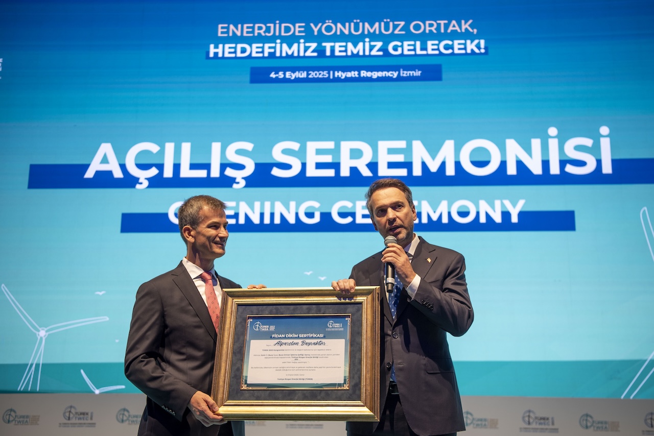 ruzgar enerjisi sektoru izmirde bulustu 2 pR8Lsz96