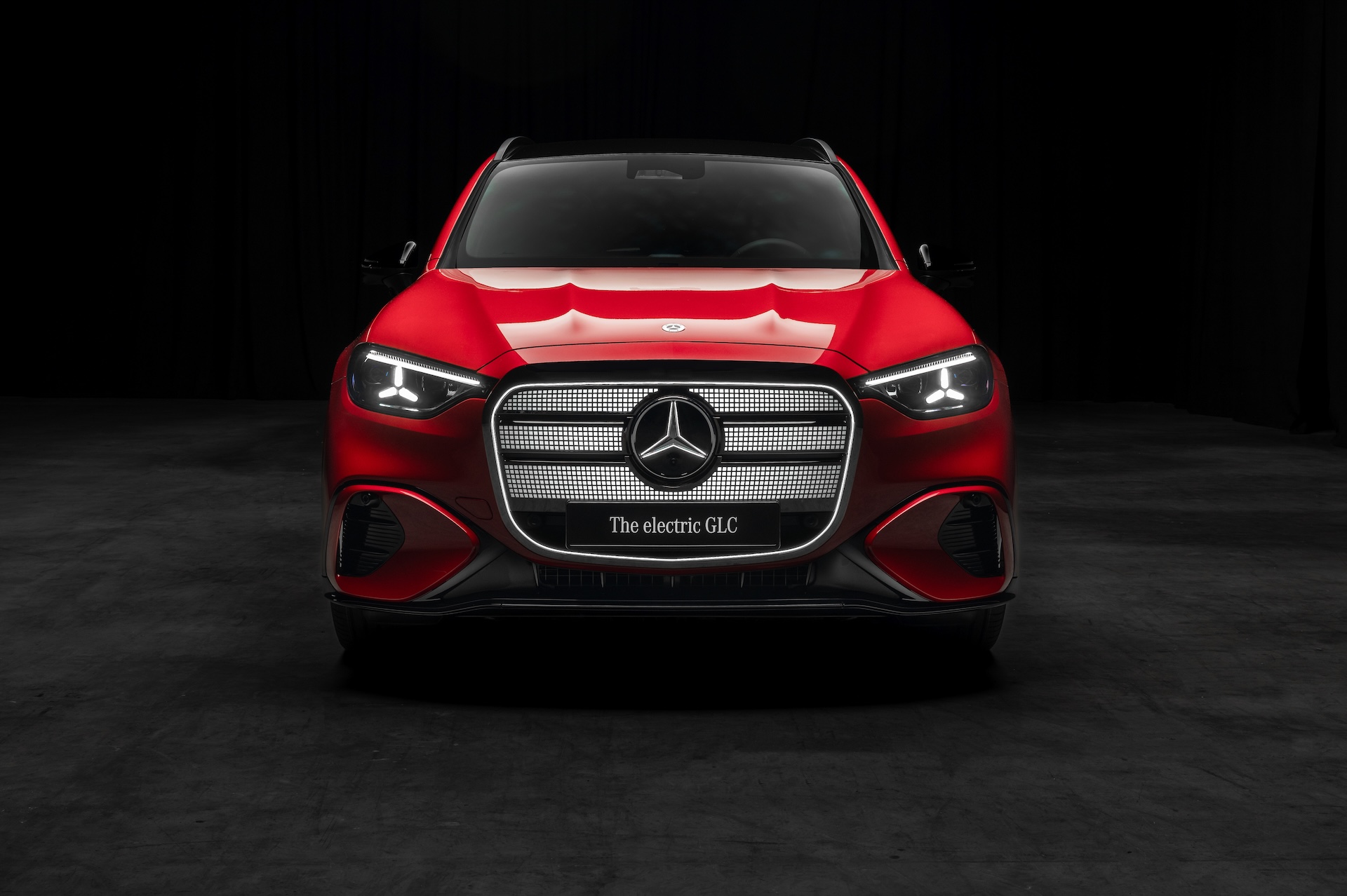 Yeni Mercedes-Benz GLC ezber bozmaya geldi 12 yeni mercedes benz glc ezber bozmaya geldi 11 pwFAl69A