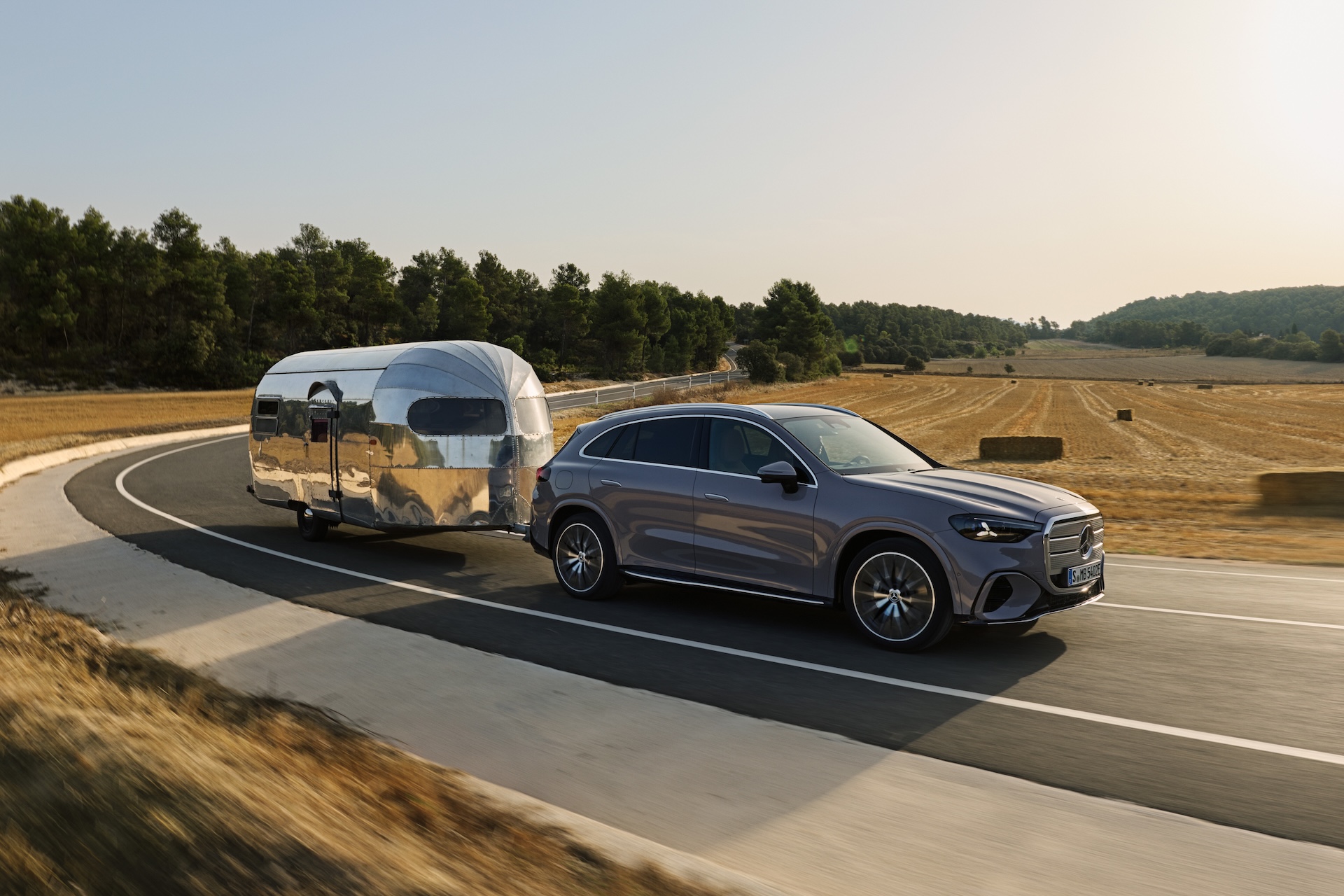 Yeni Mercedes-Benz GLC ezber bozmaya geldi 25 yeni mercedes benz glc ezber bozmaya geldi 24 OzY7NVAb