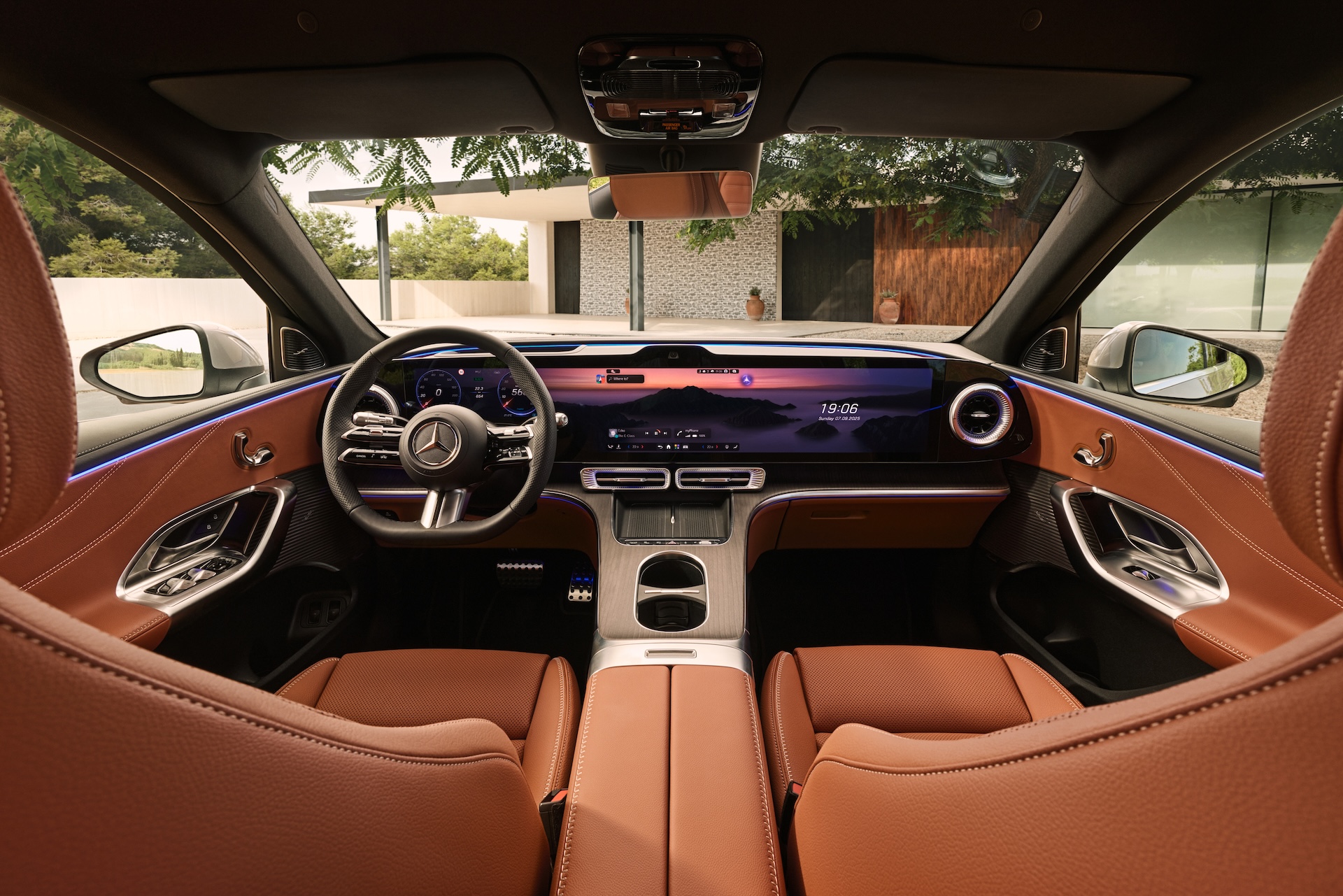 Yeni Mercedes-Benz GLC ezber bozmaya geldi 28 yeni mercedes benz glc ezber bozmaya geldi 27 QCSnr2a4