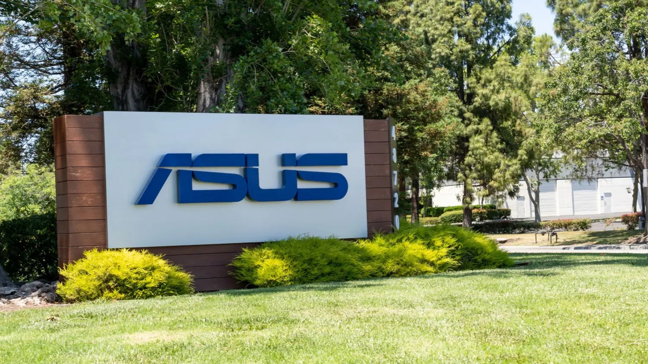 ASUS Rotayı Yapay Zekaya Çevirdi!