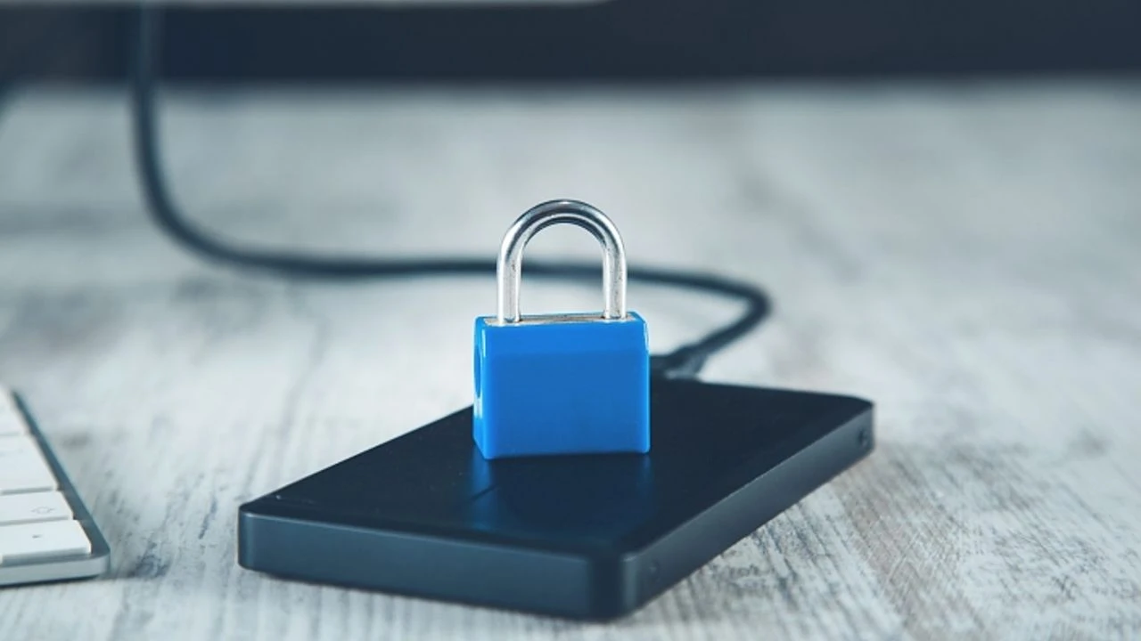 Microsoft Kullanıcı Verilerini FBI ile Paylaştı! 2 microsoft kullanici verilerini fbi ile paylasti 0 ce4JYm8M