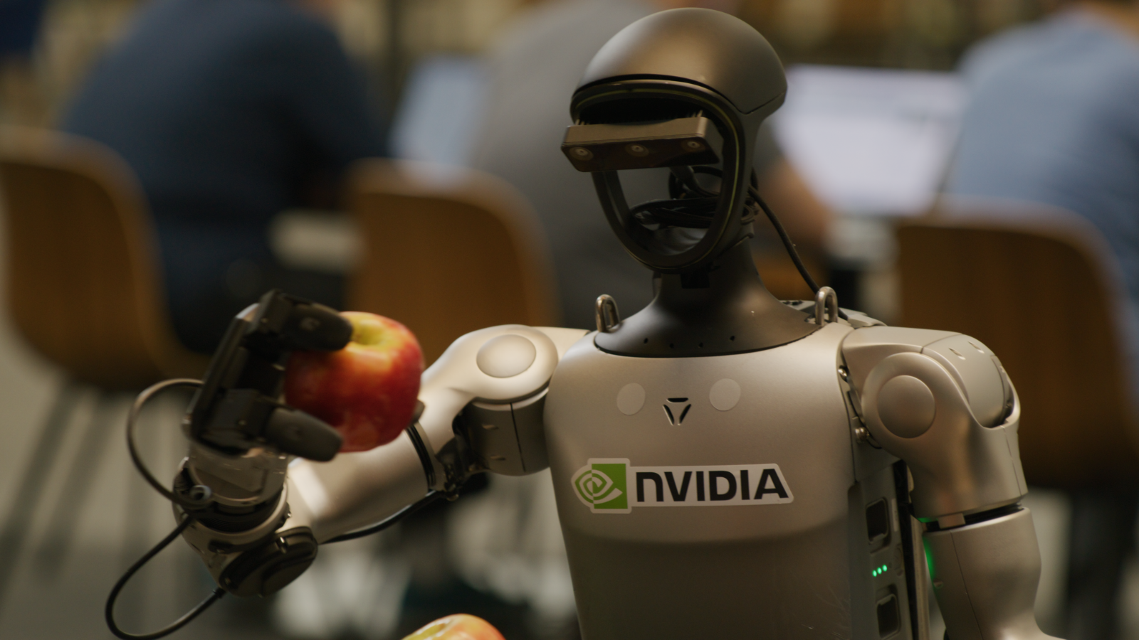 Nvidia CEO’su: Robotlar Yapay Zekalı Göçmenler 2 nvidia ceosu robotlar yapay zekali gocmenler 0 S6ZjmvLK