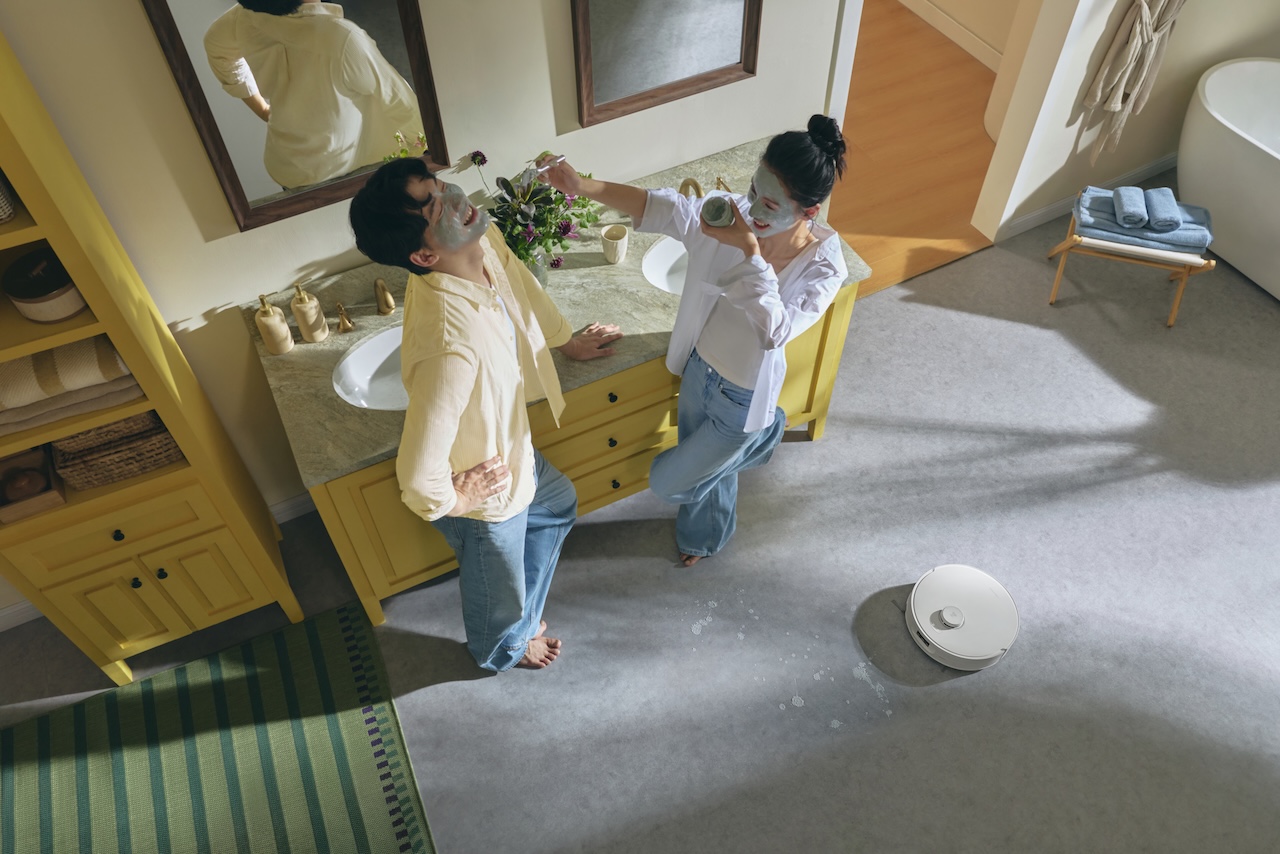 roborock qrevo curv 2 flow ile akilli temizlikte yeni donem 11 2zDQZzkL