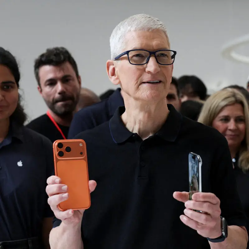 apple 50 yil kutlamalarina hazirlaniyor 1 es78p2fe