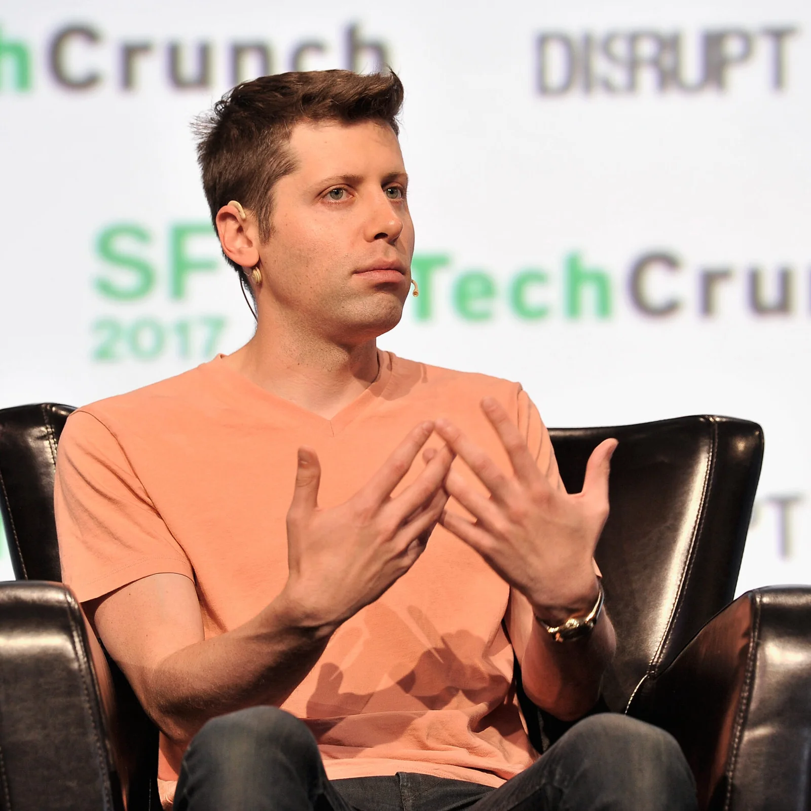sam altman acti agzini yumdu gozunu ben aptal degilim 0 q5LvIKEn