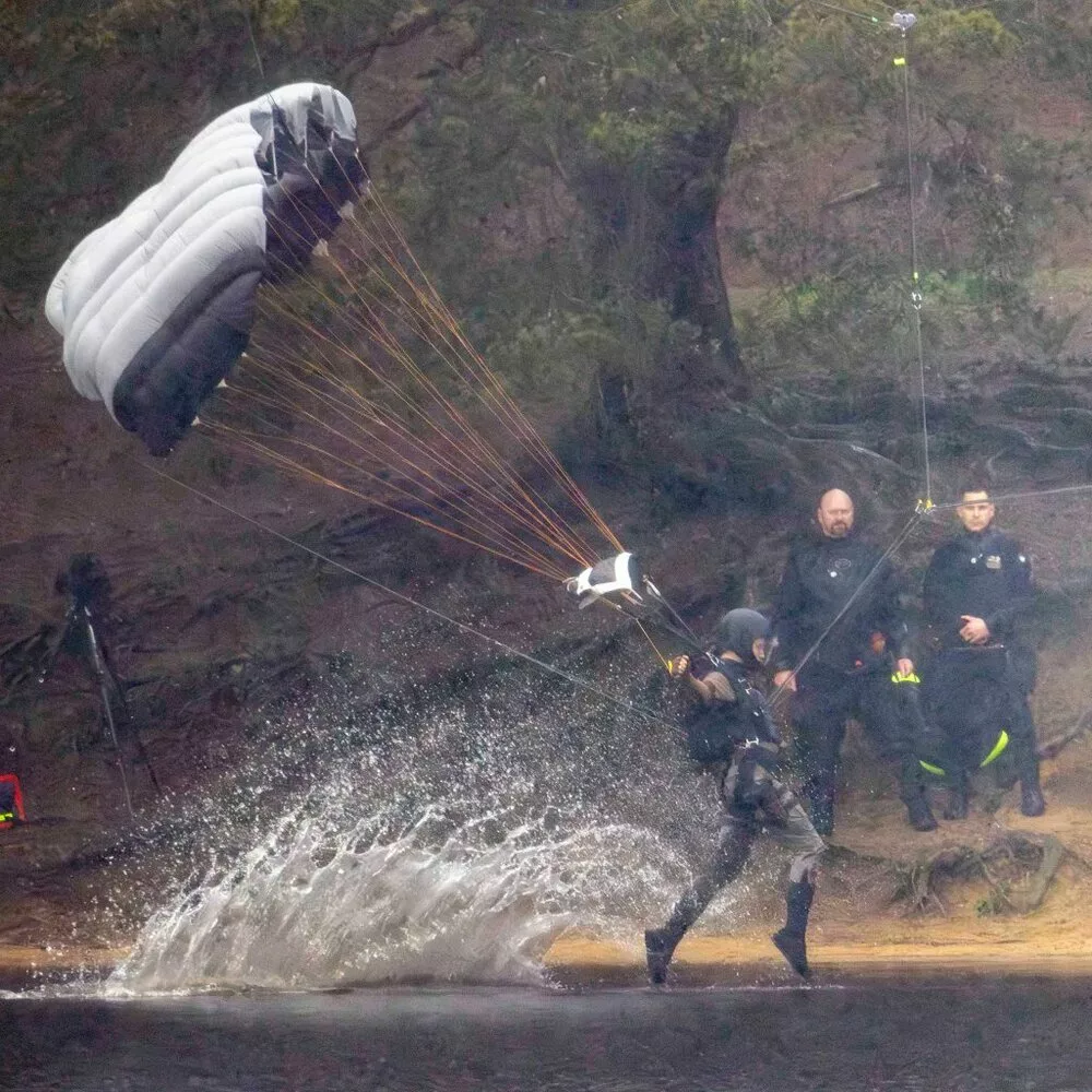 sophie turner tomb raider setinde goruntulendi 4 92QdzSQR